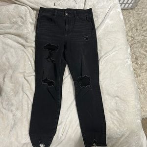 Black ripped American eagle jeans
